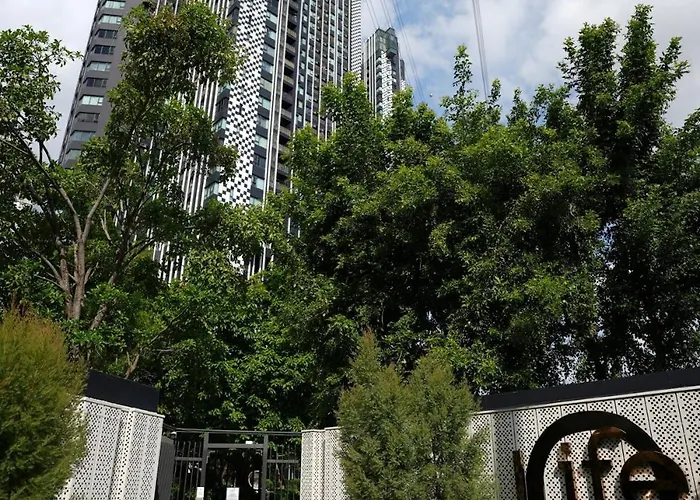 Life Ladprao 2 Bedrooms *