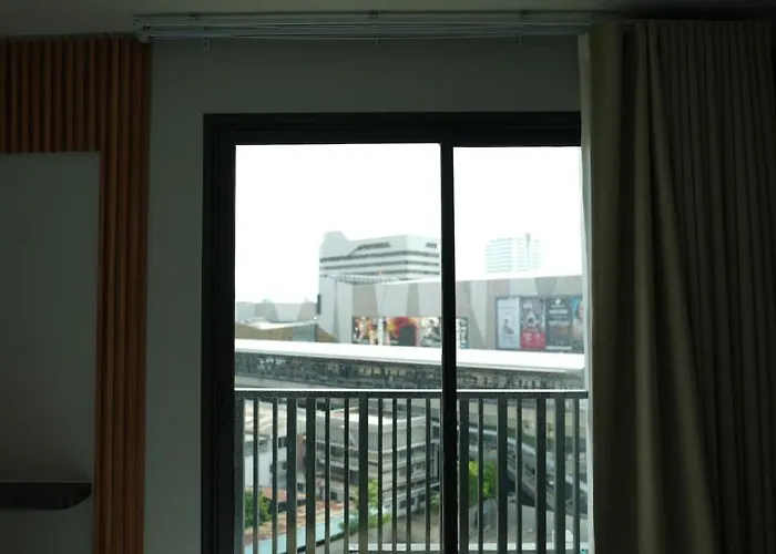 Life Ladprao 2 Bedrooms *